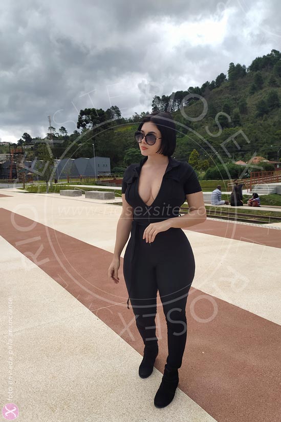 10 - photo of Jéssica Rios
