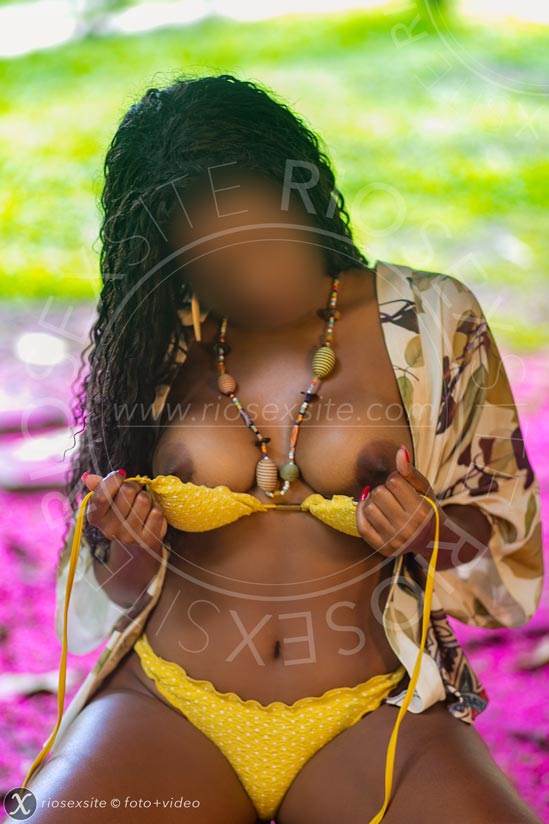 15 - photo of Allana