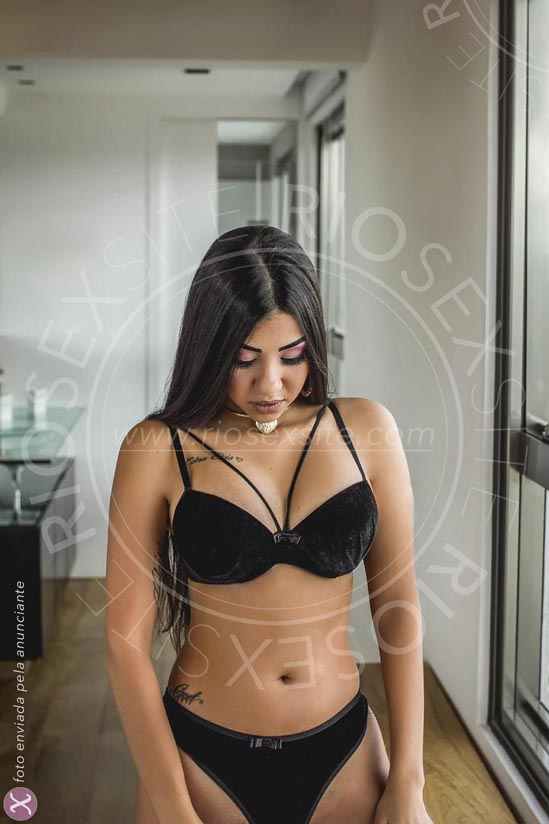 18ª foto da Rebecca Bueno