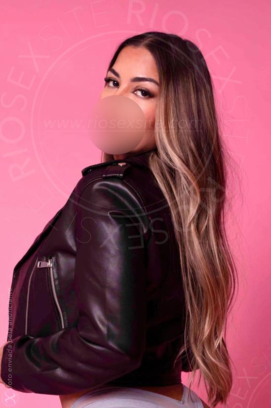 11 - photo of Sabrina
