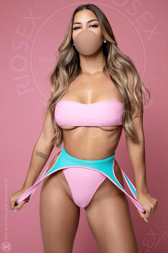 8 - photo of Sabrina