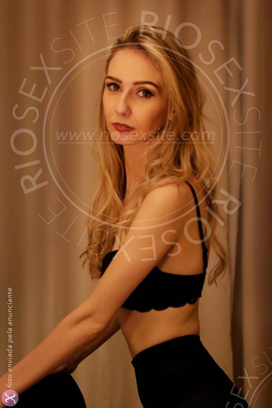 9ª foto da Monique Koggi