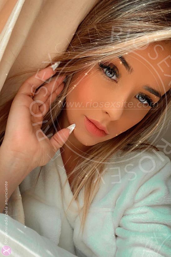8ª foto da Mialy Favanello