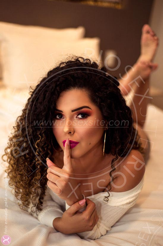 10 - photo of Luane Castro