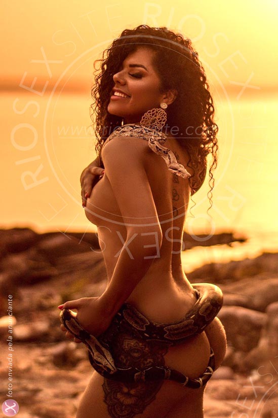3 - photo of Luane Castro