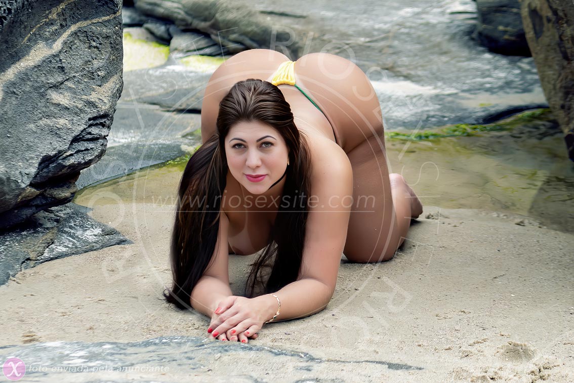 15 - photo of Paty Mansur