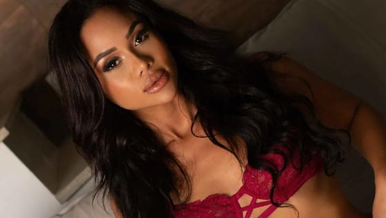Rio escorts brunette 