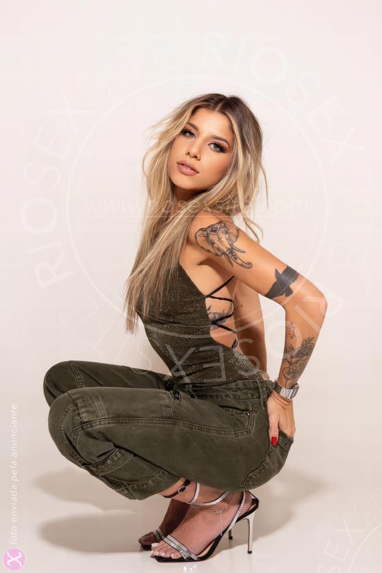 32 - photo of Maria Vitoria