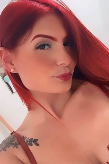 Jade Marinho, acompanhante Ruiva em Copacabana ninfetinha