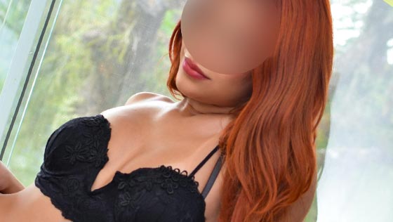 Acompanhante de luxo Ruiva em Copacabana
