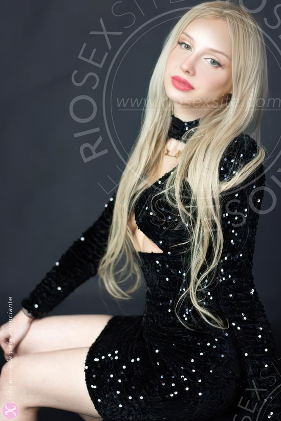 6ª foto da Dollie
