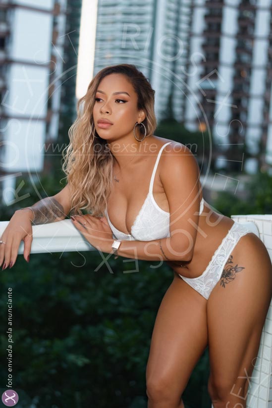 3ª foto da Melina