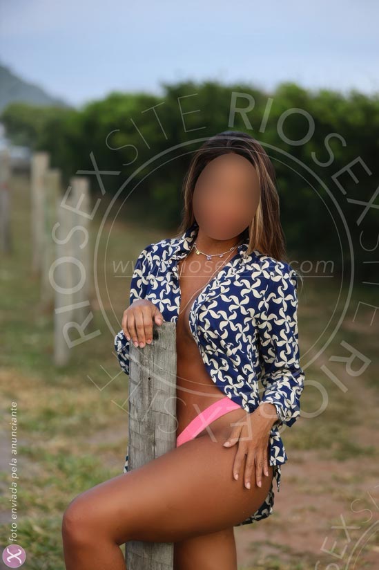 23ª foto da Julia Lopes