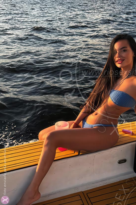 6ª foto da Julia