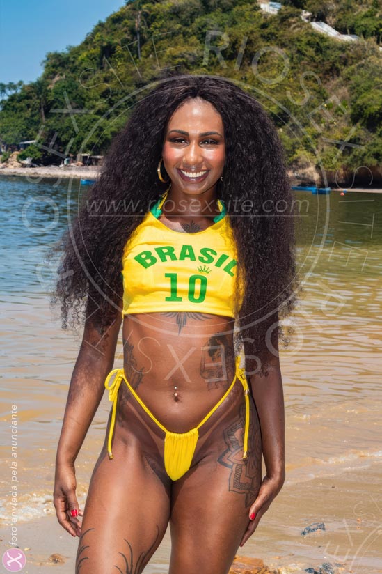 12 - photo of Gabriela Chocolate