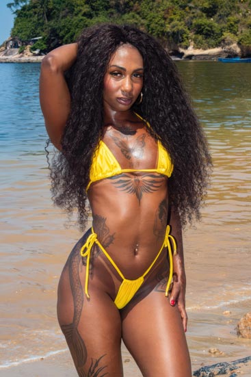 Black Escort in Copacabana