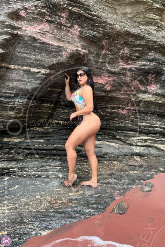 14ª foto da Leona