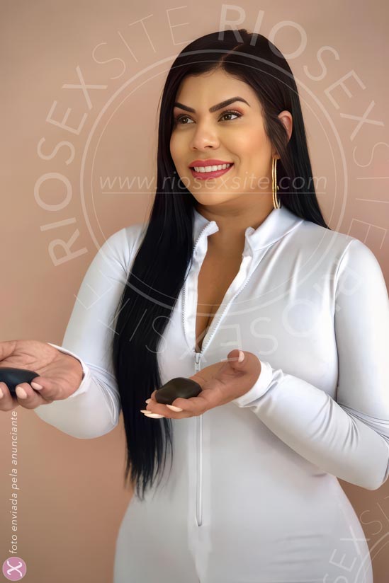 7ª foto da Leona