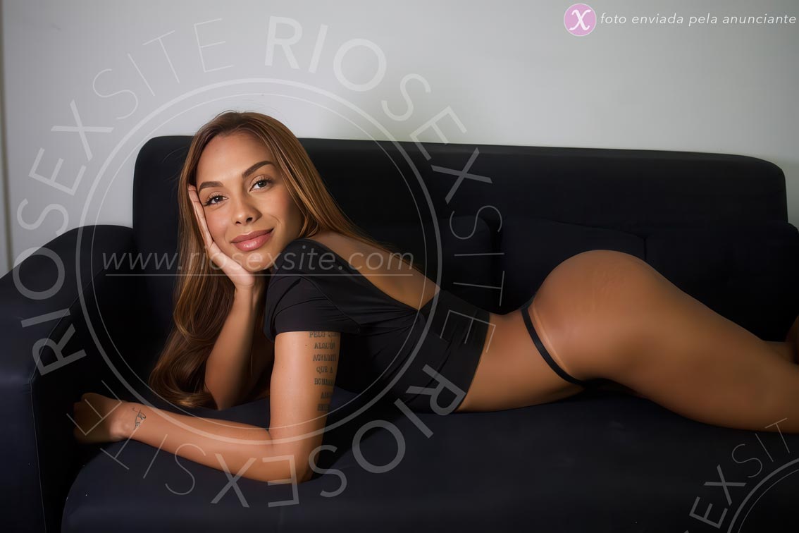 9ª foto da Ágatha Ferraz