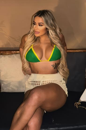 
Luxury escort European Barra