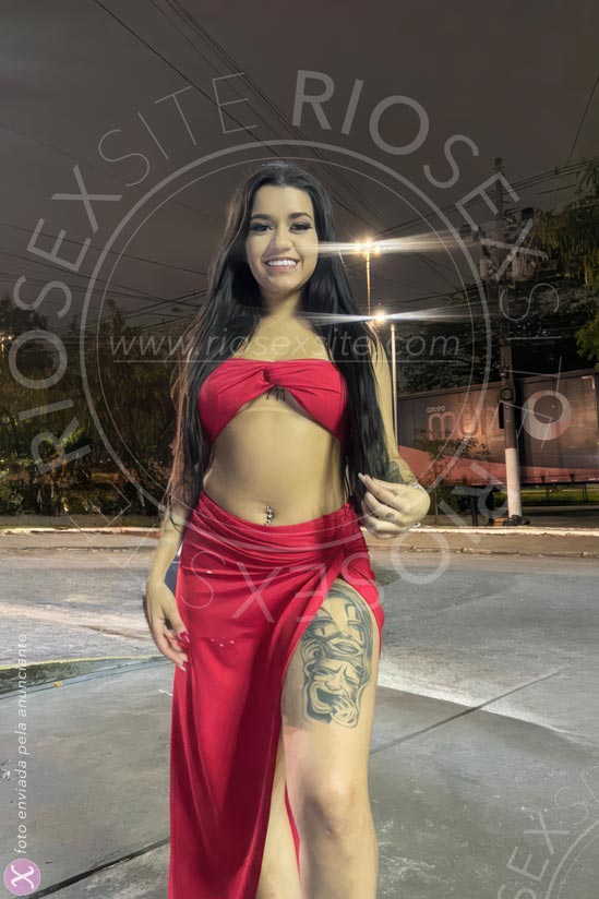 5 - photo of Isis Paulista