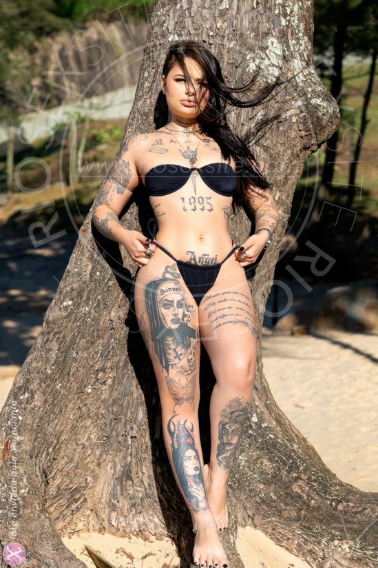 5ª foto da Pierla Lessa