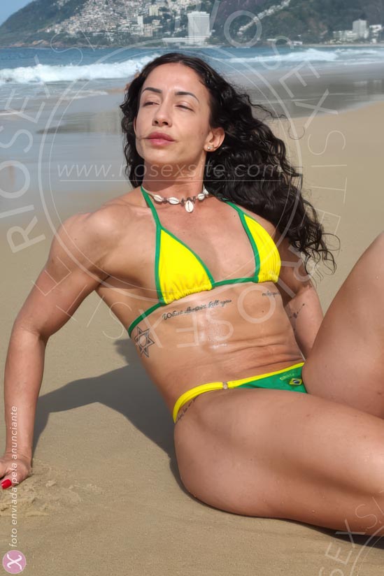 6 - photo of Scarlet