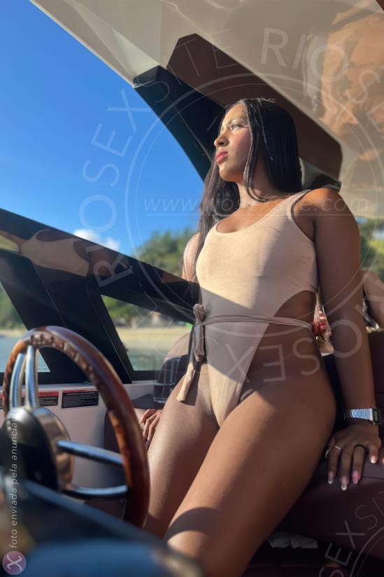 9ª foto da Louise Estrela