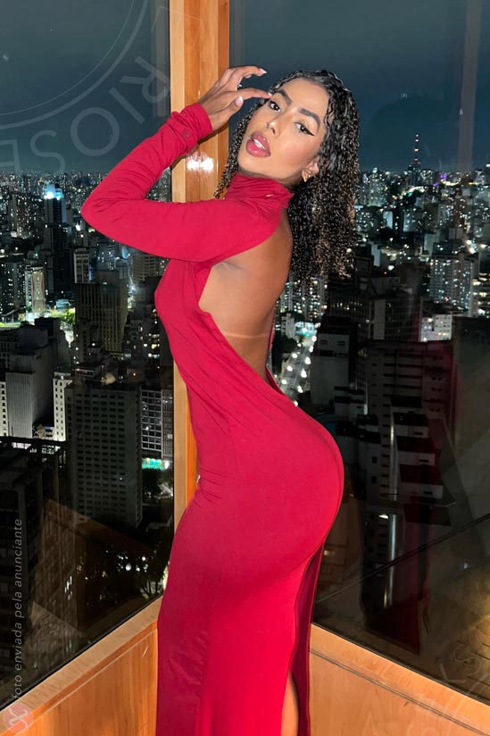 4ª foto da Evelyn Moreau