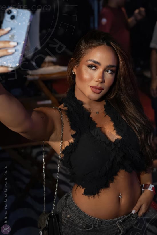 2 - photo of Angel Viera