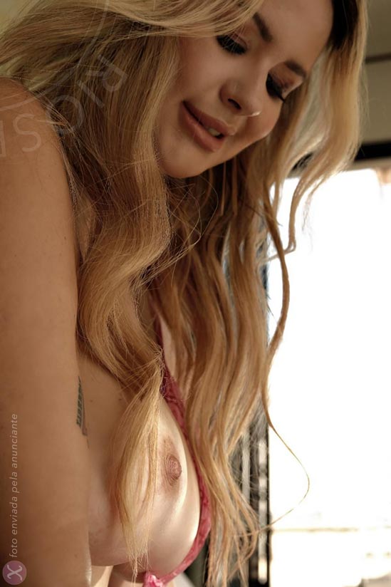 19 - photo of Clara Becker