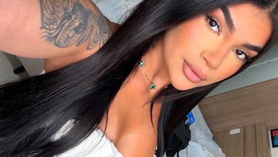 Tanned escort in Rio